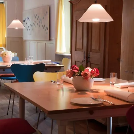 Oda ve Kahvaltı Landgasthof Adler Bett & Fruhstuck *