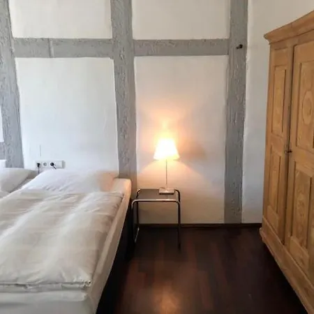 Landgasthof Adler Bett & Fruhstuck Oda ve Kahvaltı